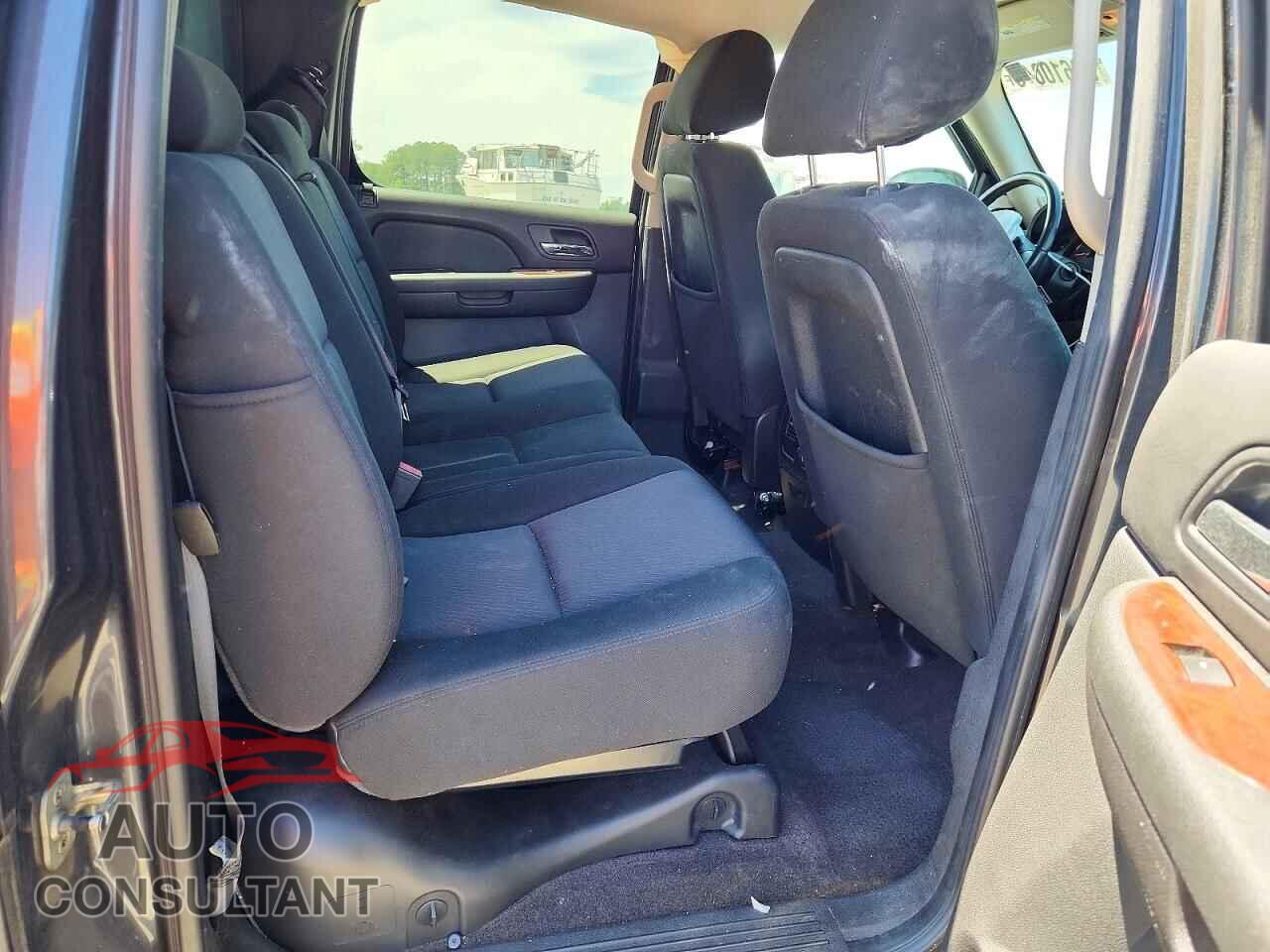 CHEVROLET AVALANCHE 2011 - 3GNMCEE09BG112655
