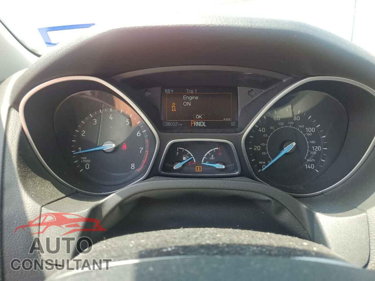 FORD FOCUS 2015 - 1FADP3F28FL261218