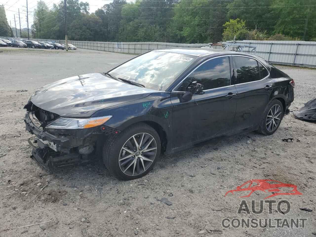 TOYOTA CAMRY 2022 - 4T1F11AK5NU035805