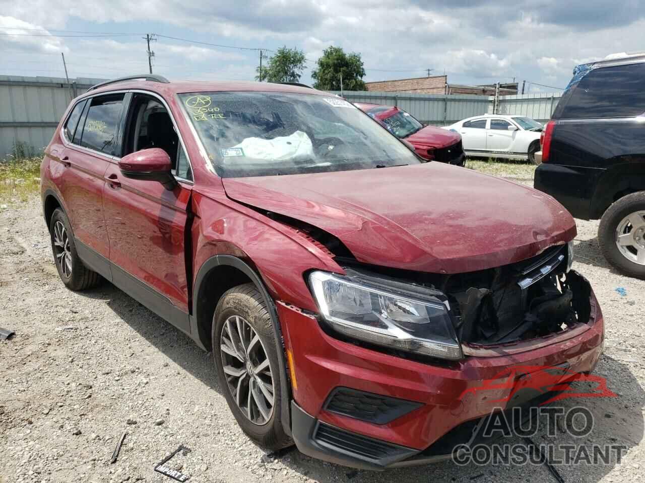 VOLKSWAGEN TIGUAN 2019 - 3VV2B7AX7KM130284