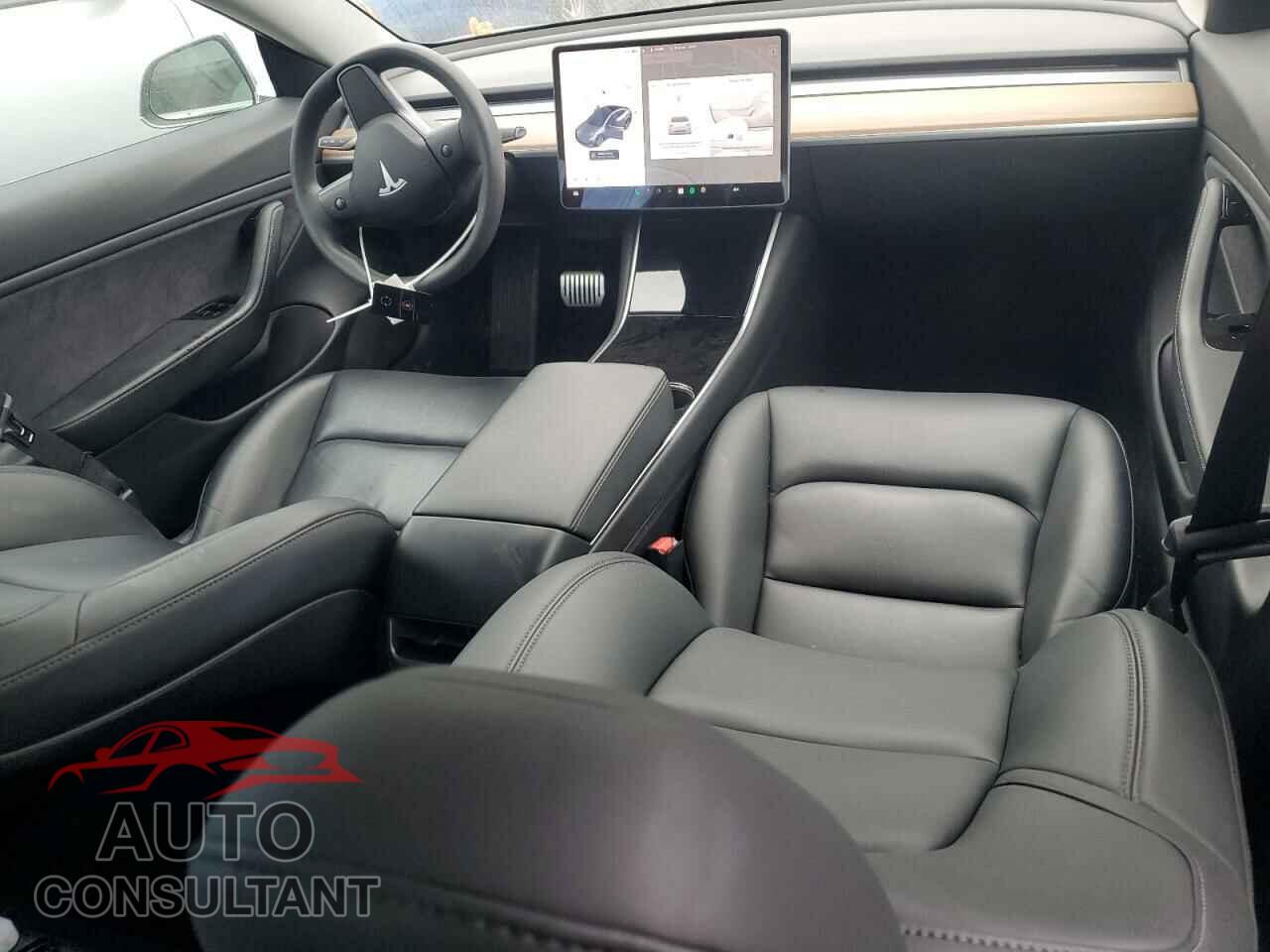 TESLA MODEL 3 2018 - 5YJ3E1EB3JF119596