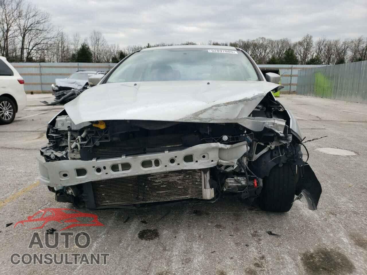 FORD FOCUS 2017 - 1FADP3F21HL267350