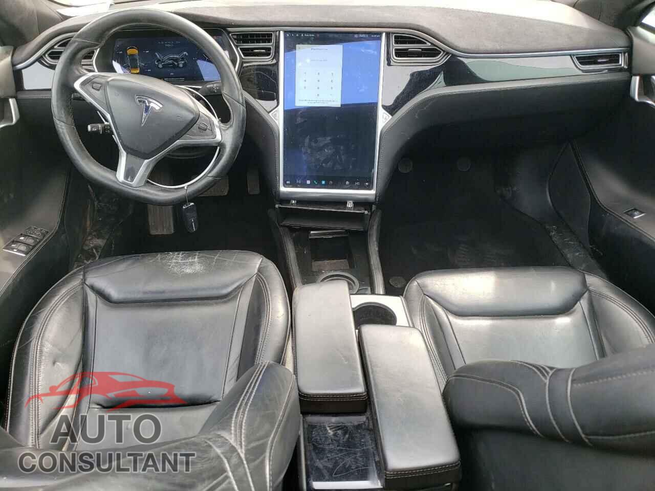 TESLA MODEL S 2015 - 5YJSA1E21FF109938