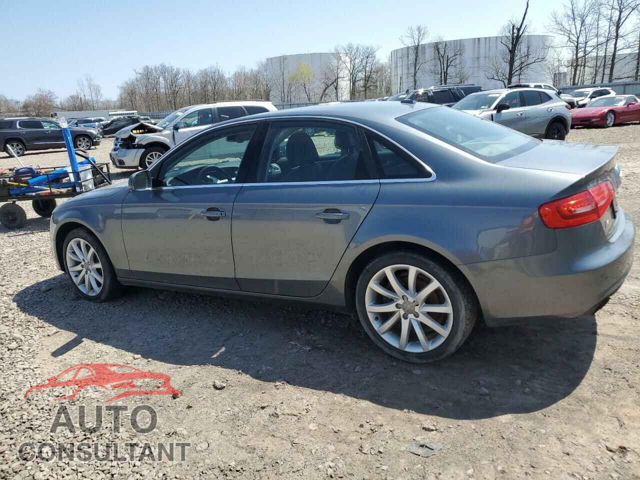 AUDI A4 2013 - WAUFFAFL2DN038206