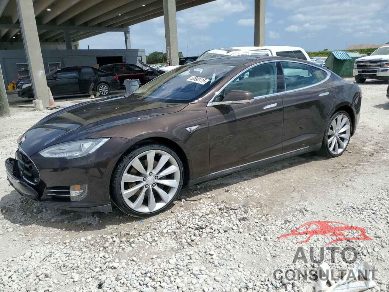 TESLA MODEL S 2013 - 5YJSA1CPXDFP20613