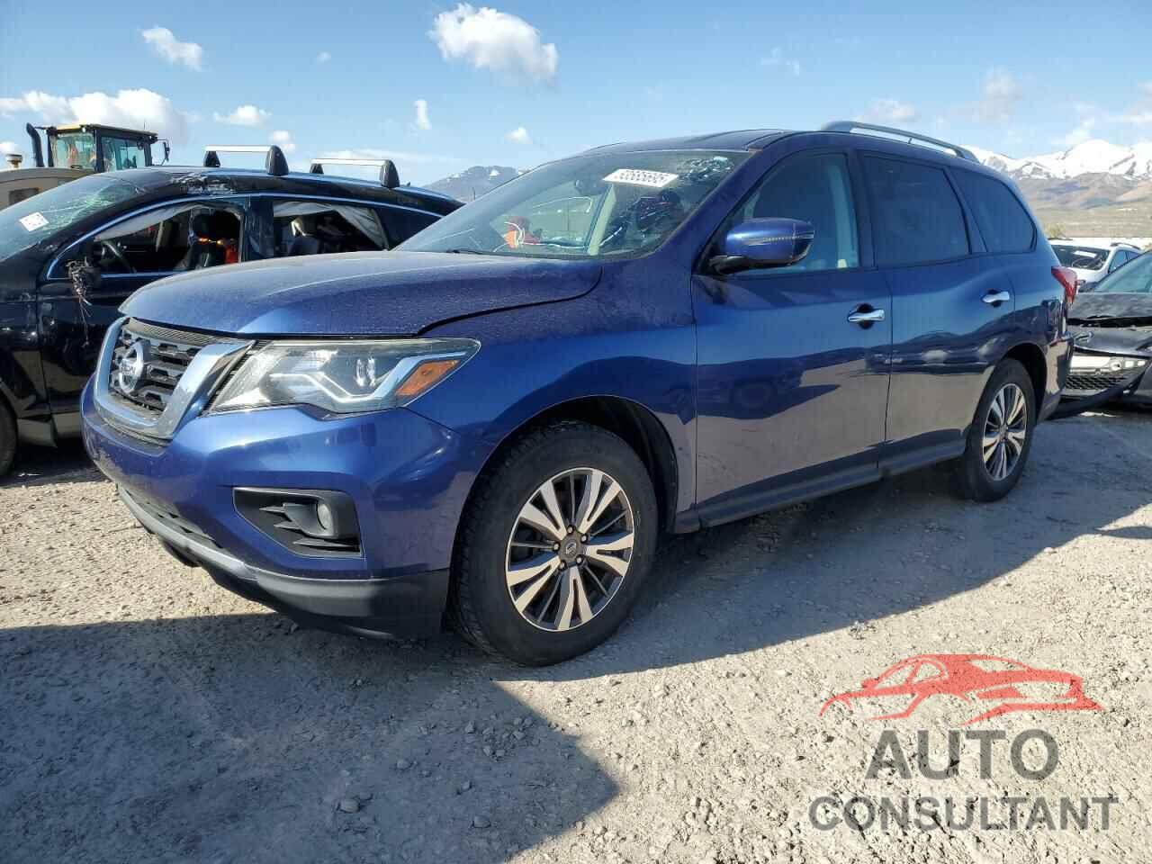 NISSAN PATHFINDER 2017 - 5N1DR2MM1HC662918