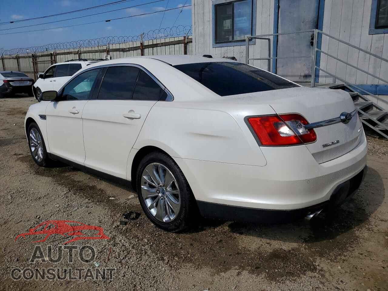 FORD TAURUS 2011 - 1FAHP2FW1BG118564