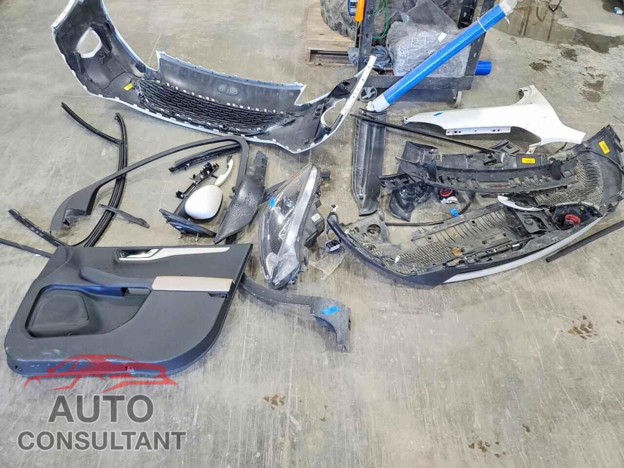 FORD ESCAPE 2020 - 1FMCU9H63LUA90333