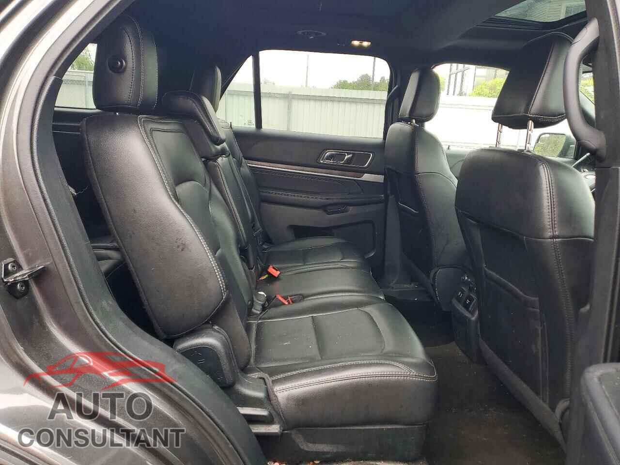 FORD EXPLORER 2018 - 1FM5K8F89JGB67151