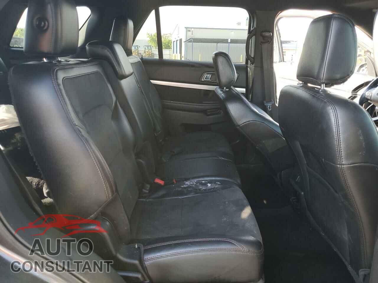 FORD EXPLORER 2018 - 1FM5K8D86JGB80099