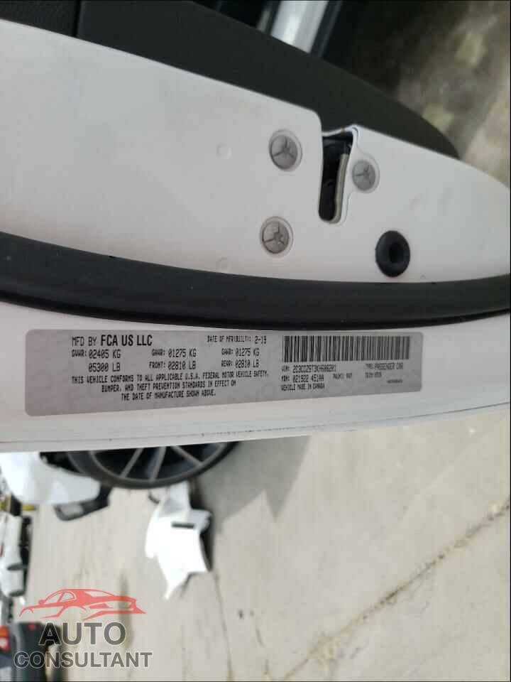 DODGE CHALLENGER 2019 - 2C3CDZBT3KH606201