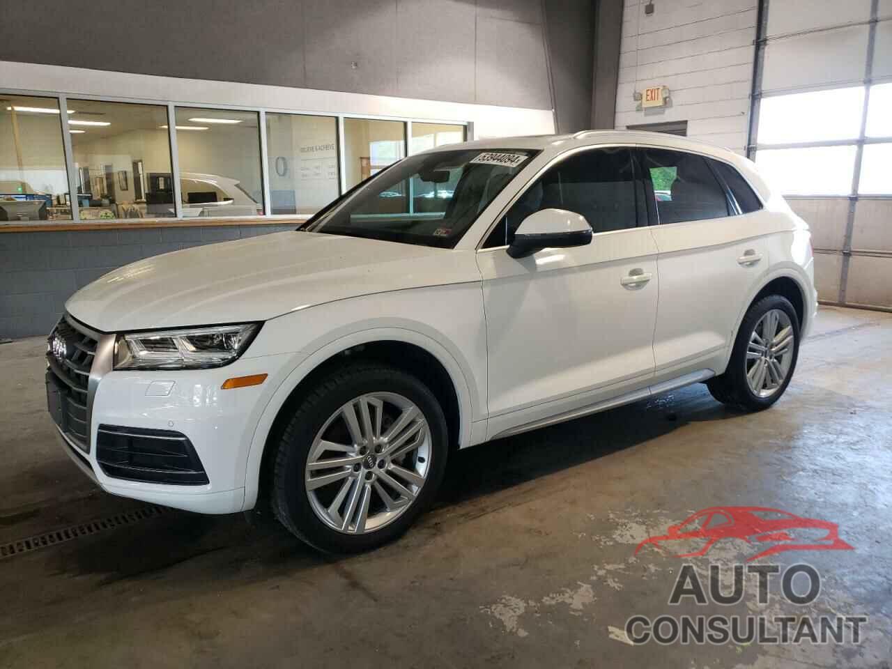 AUDI Q5 2018 - WA1BNAFY0J2005924