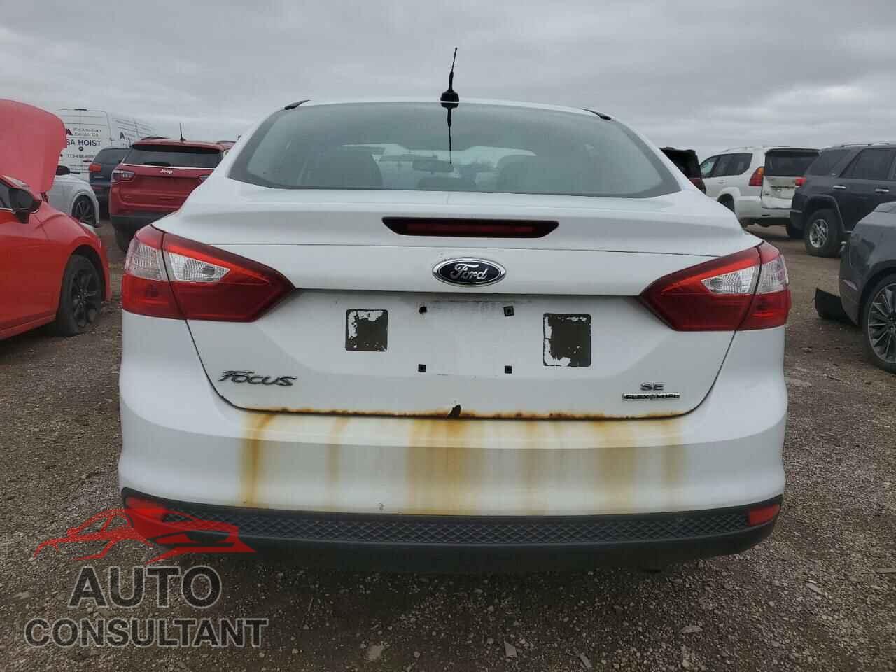 FORD FOCUS 2012 - 1FAHP3F28CL399774