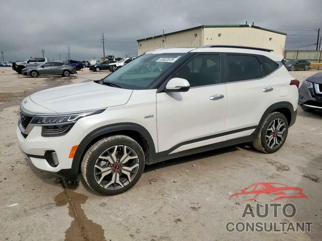 KIA SELTOS 2023 - KNDETCA24P7397339