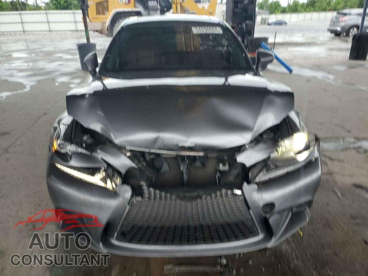 LEXUS IS 2016 - JTHBA1D20G5017660