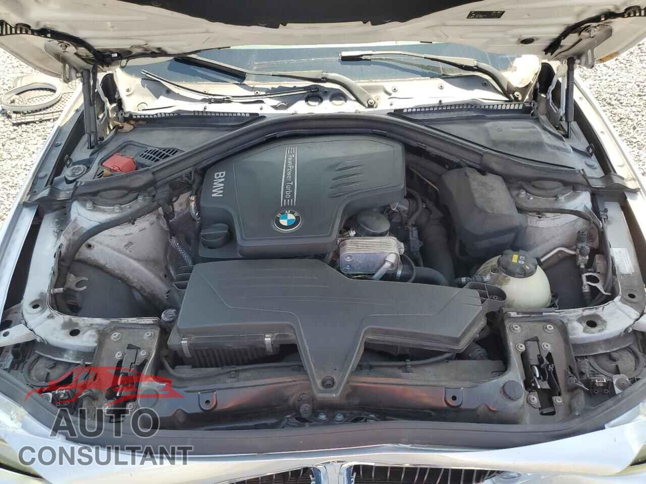 BMW 3 SERIES 2016 - WBA8E5G59GNT41202