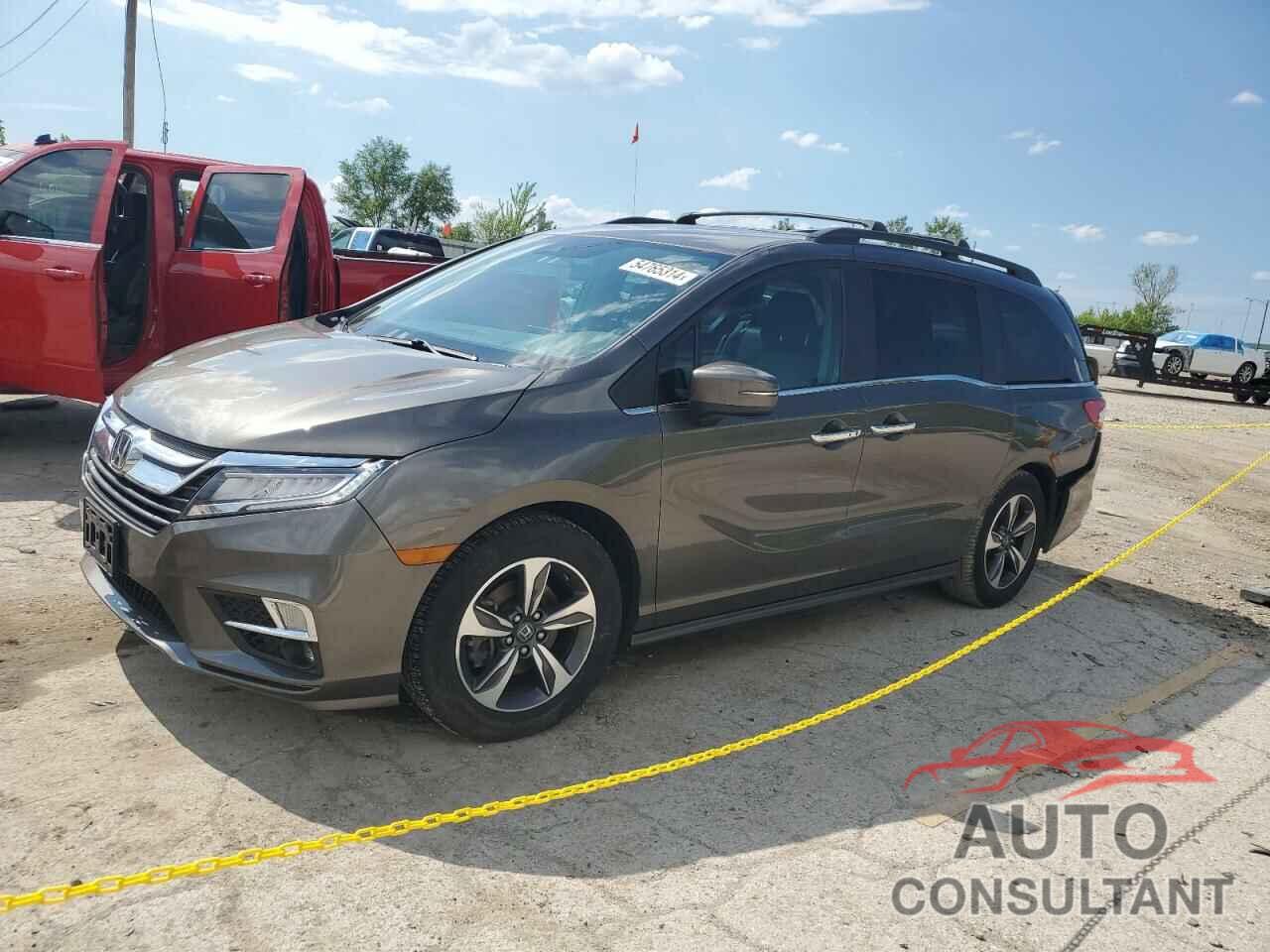 HONDA ODYSSEY 2018 - 5FNRL6H87JB008014