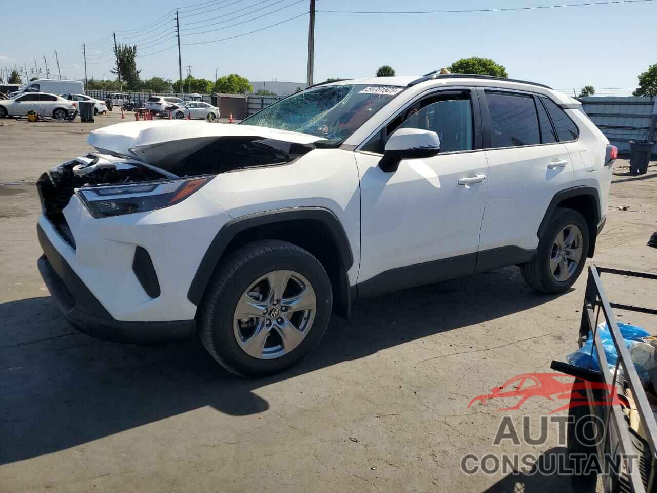 TOYOTA RAV4 2024 - 2T3W1RFV3RC266587