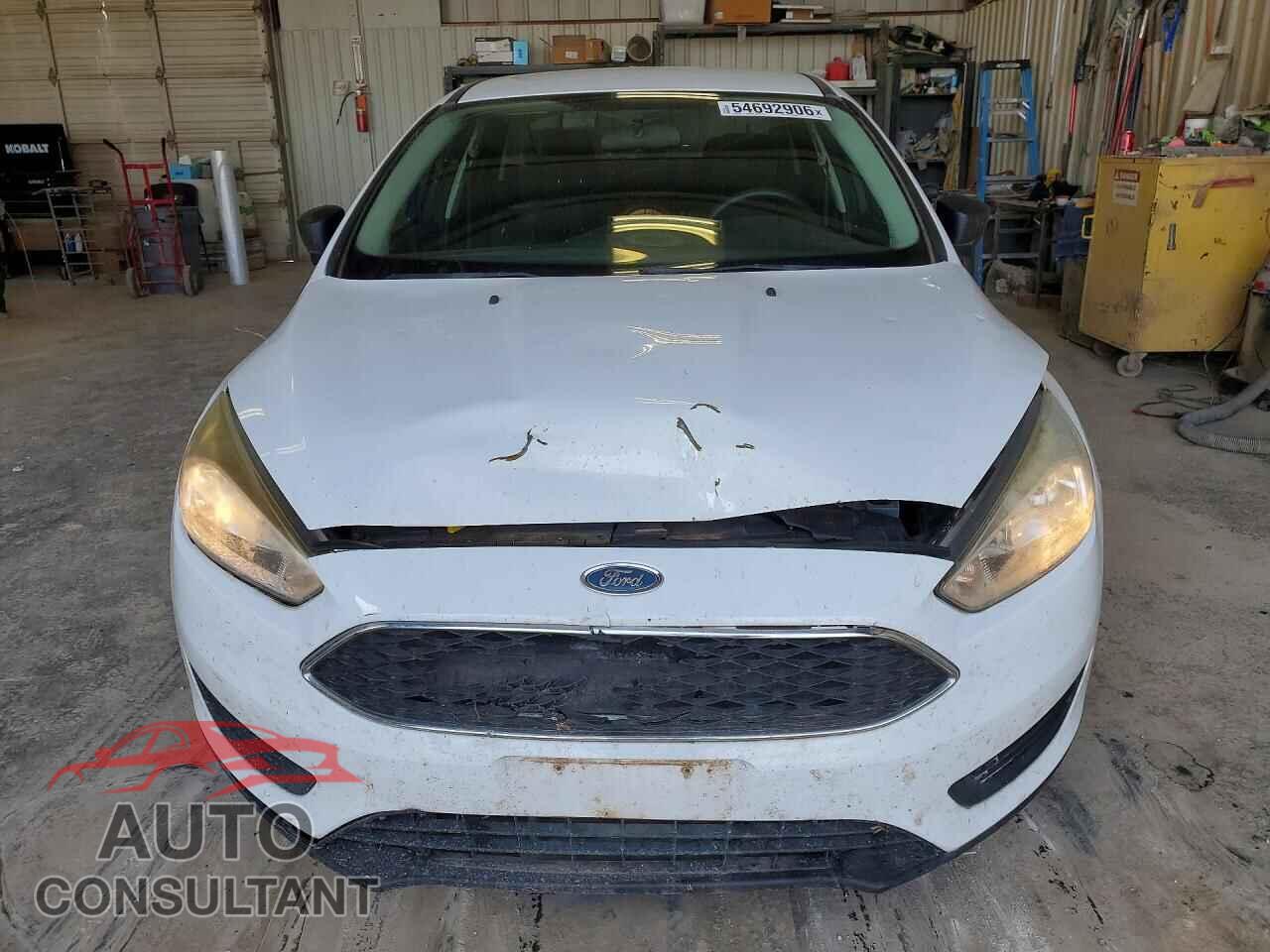 FORD FOCUS 2017 - 1FADP3E29HL235473