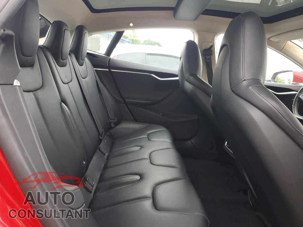 TESLA MODEL S 2014 - 5YJSA1H15EFP61639