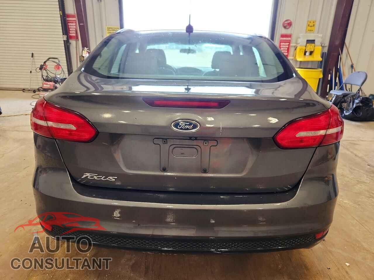 FORD FOCUS 2016 - 1FADP3E29GL227467