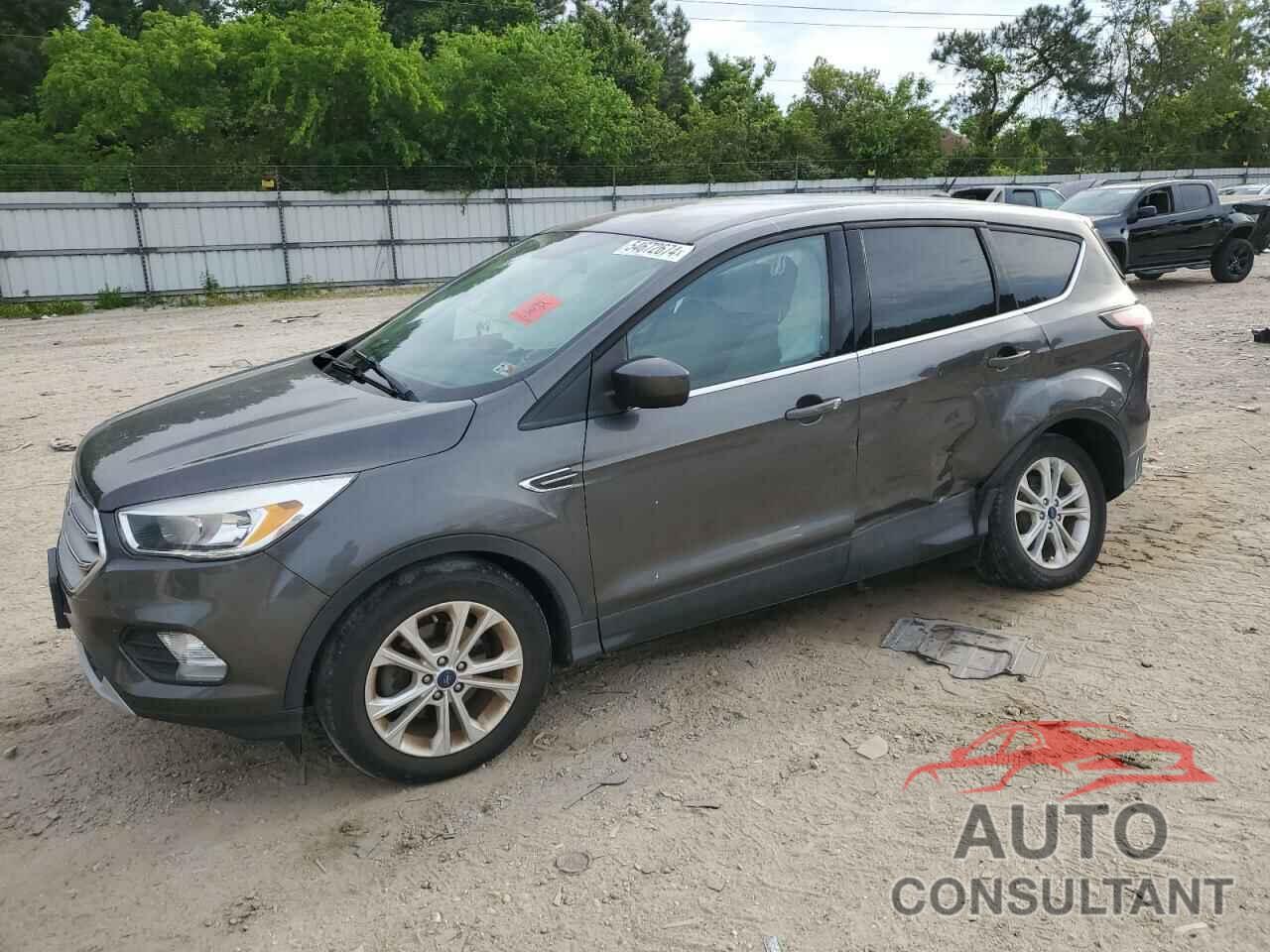 FORD ESCAPE 2017 - 1FMCU0GD4HUA52659