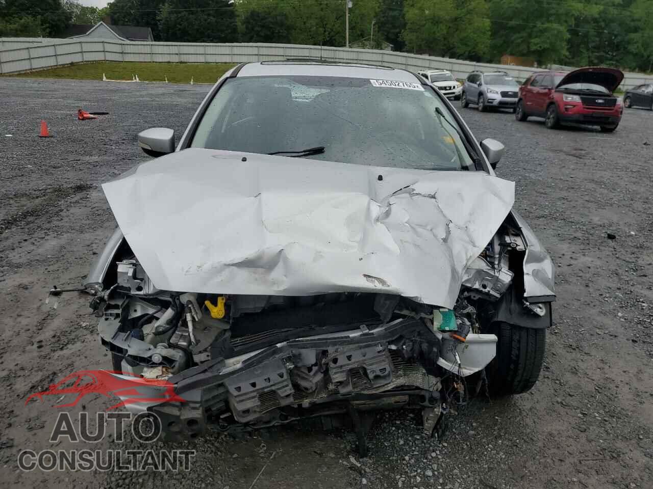 FORD FOCUS 2018 - 1FADP3M29JL291338