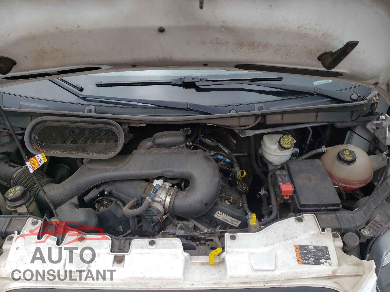 FORD TRANSIT CO 2017 - 1FTYR2CM5HKA03222