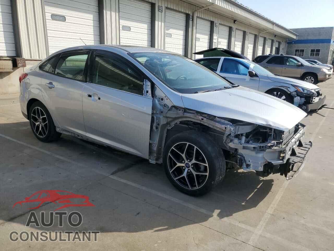 FORD FOCUS 2017 - 1FADP3H2XHL336467