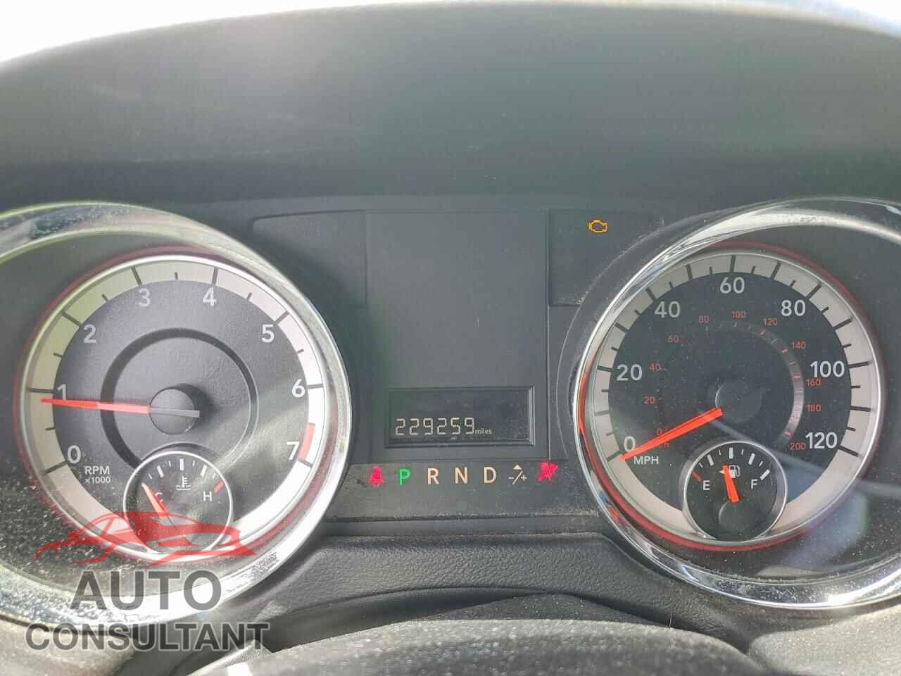 DODGE CARAVAN 2015 - 2C4RDGBG6FR704748