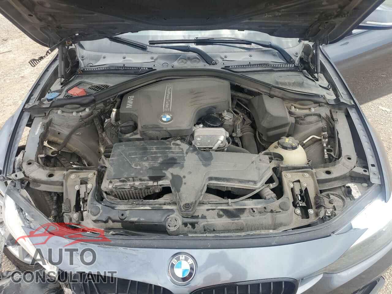 BMW 3 SERIES 2016 - WBA8E1G54GNU11777