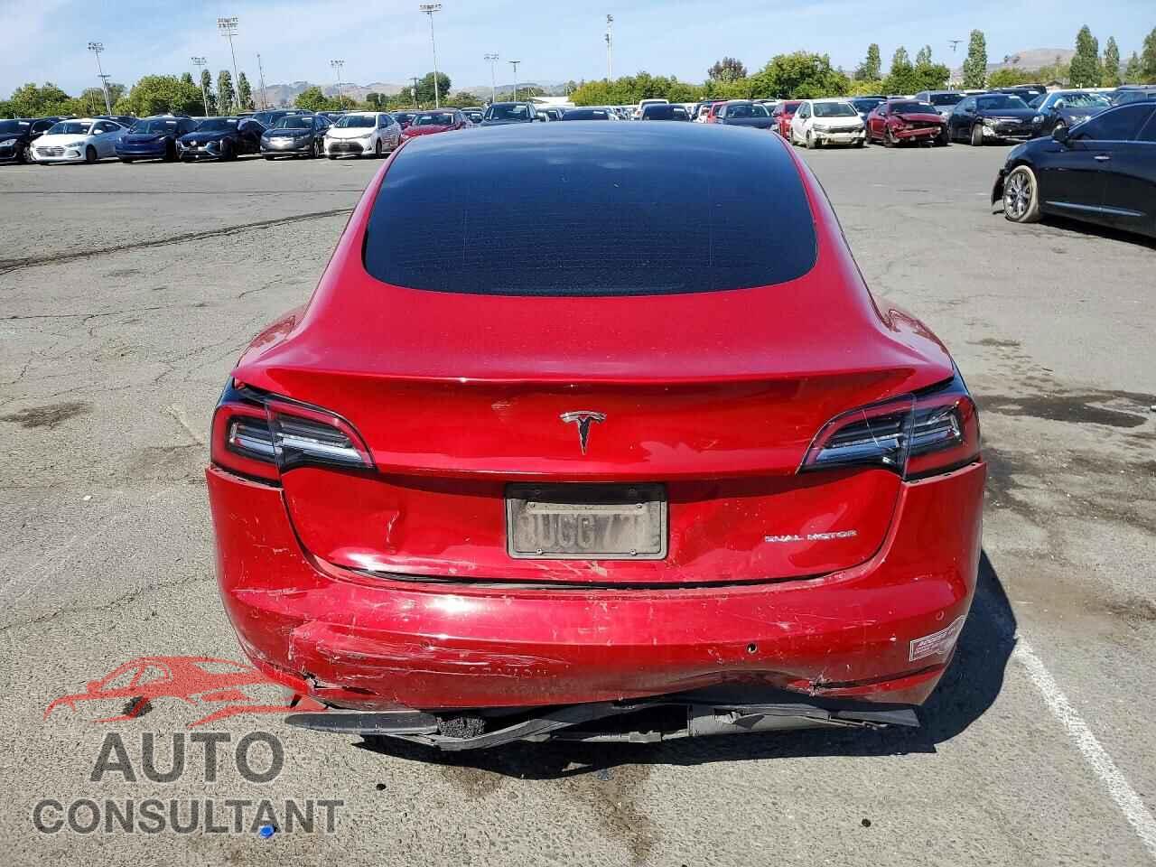 TESLA MODEL 3 2021 - 5YJ3E1EB4MF875460