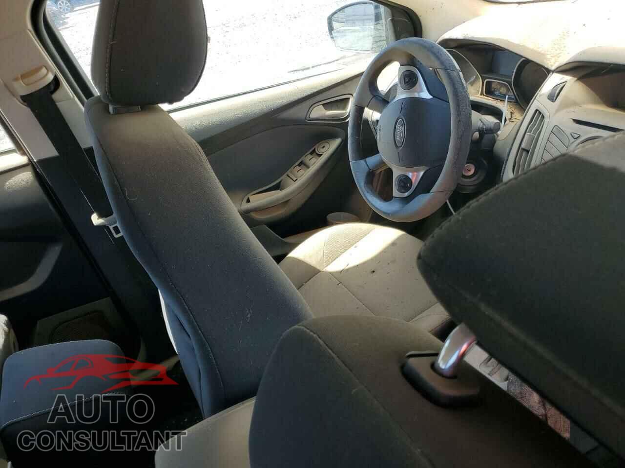 FORD FOCUS 2014 - 1FADP3F27EL277537