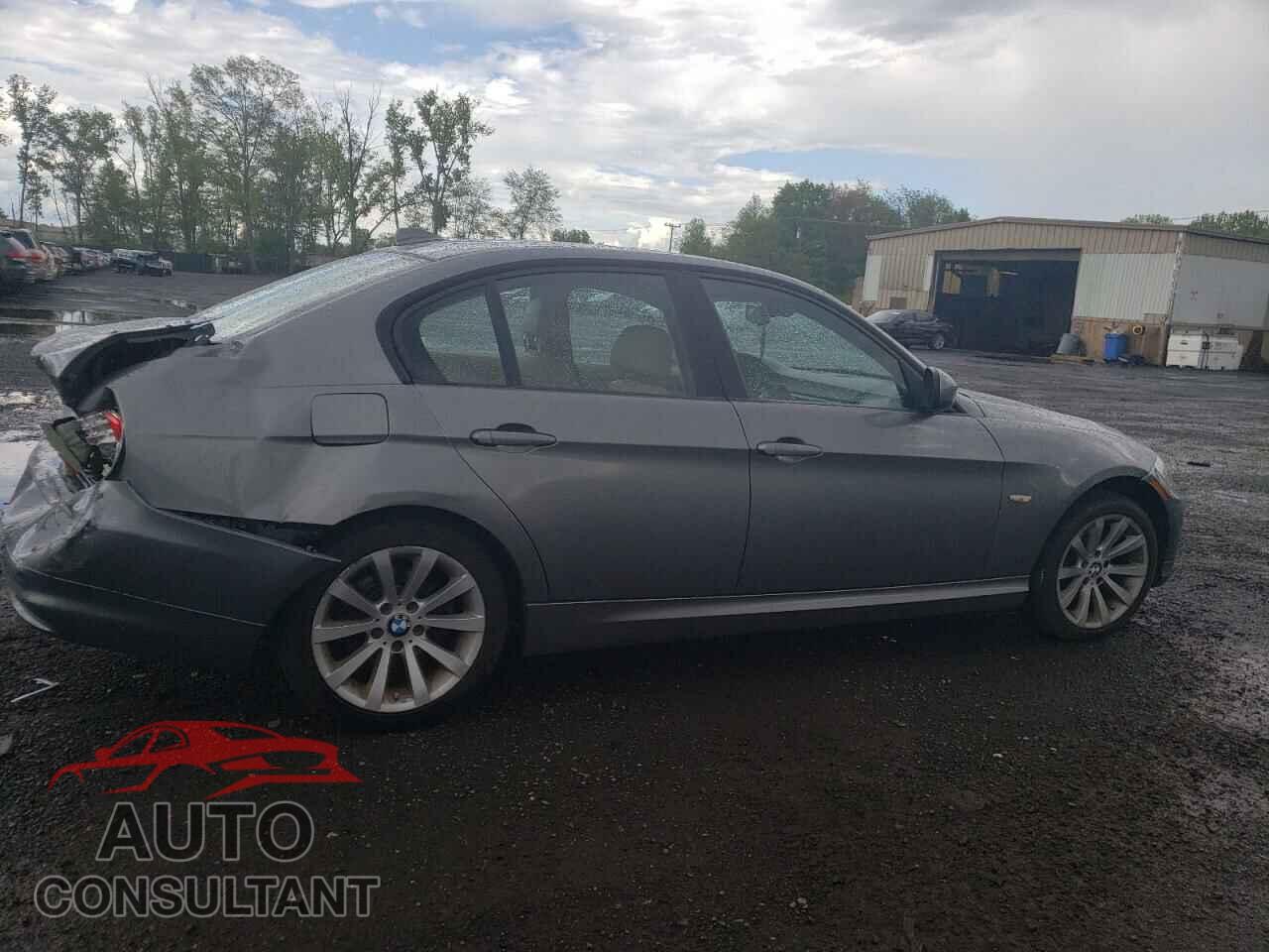 BMW 3 SERIES 2011 - WBAPH7C52BE677190
