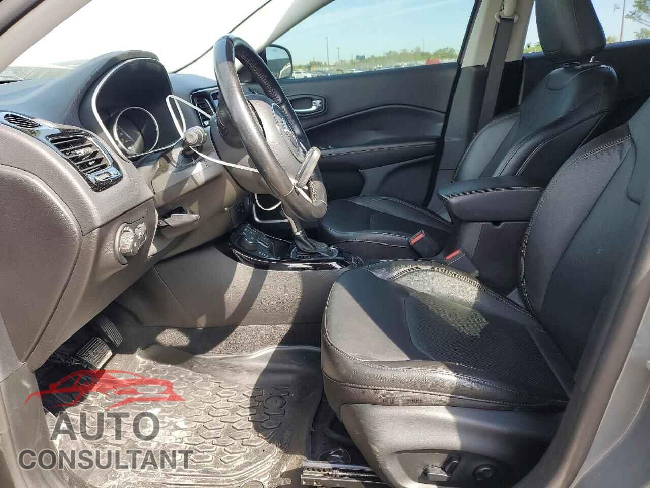 JEEP COMPASS 2020 - 3C4NJDCB4LT128207