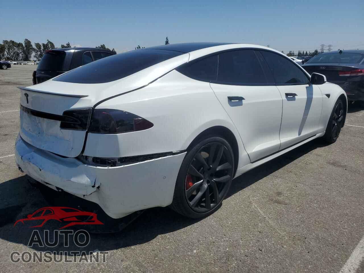 TESLA MODEL S 2020 - 5YJSA1E42LF401157