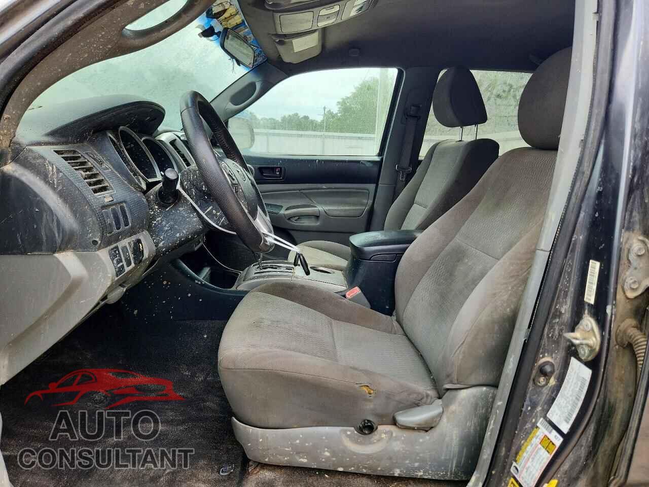 TOYOTA TACOMA 2014 - 3TMJU4GNXEM172591