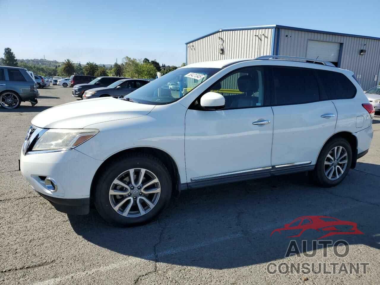 NISSAN PATHFINDER 2015 - 5N1AR2MN3FC708211
