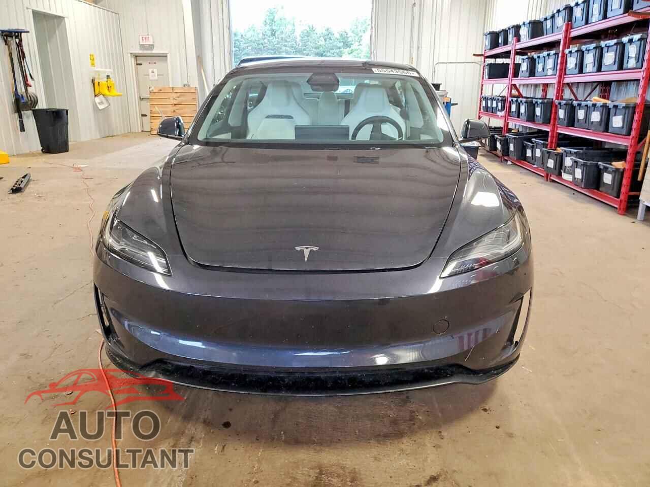 TESLA MODEL 3 2024 - 5YJ3E1ET1RF869146