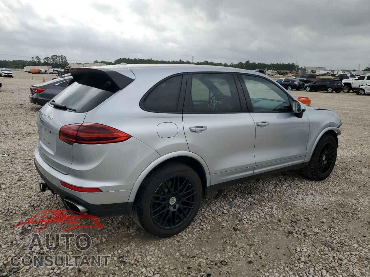 PORSCHE CAYENNE 2017 - WP1AA2A23HKA81295