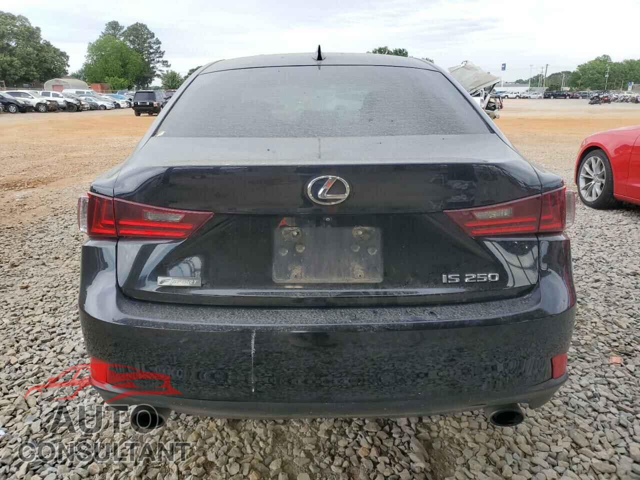 LEXUS IS 2015 - JTHBF1D27F5045780