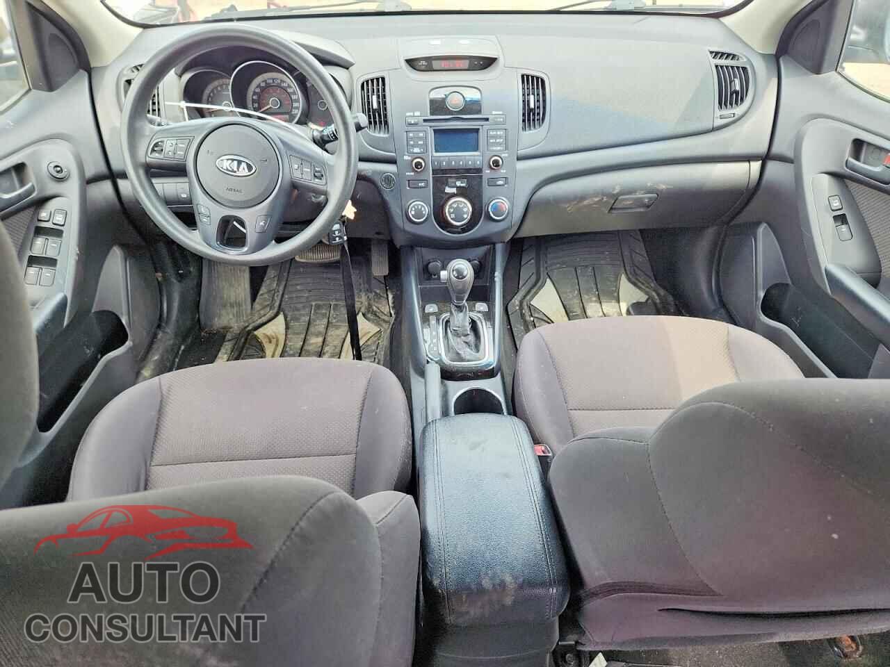 KIA FORTE 2011 - KNAFU5A22B5443734