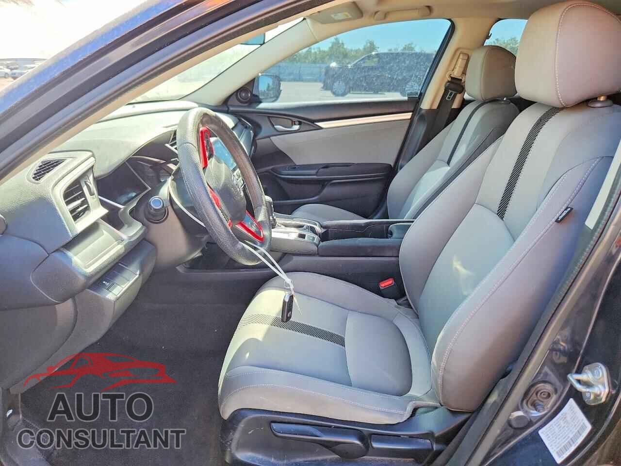 HONDA CIVIC 2017 - 2HGFC2F73HH543885