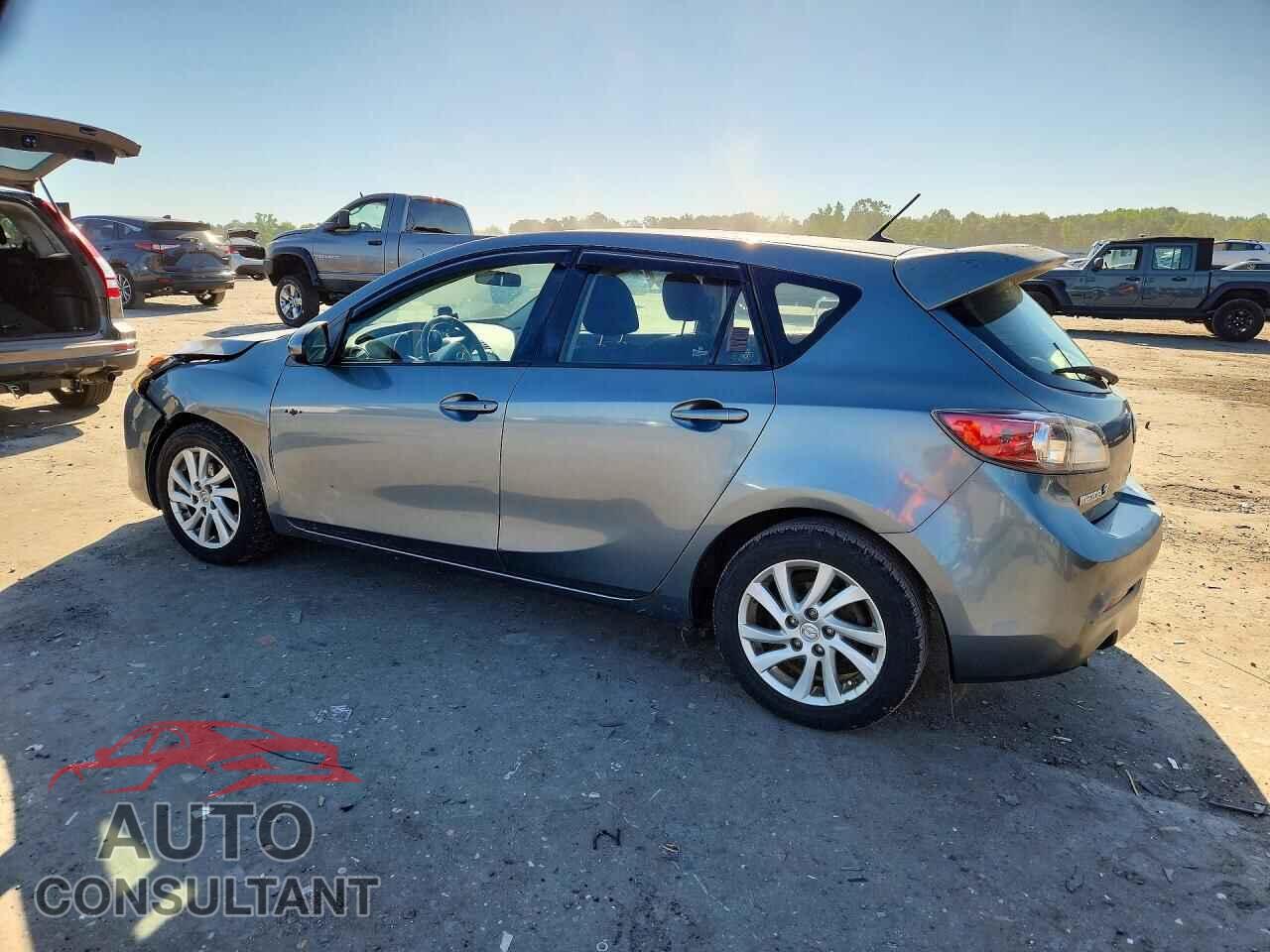 MAZDA 3 2012 - JM1BL1L89C1542090