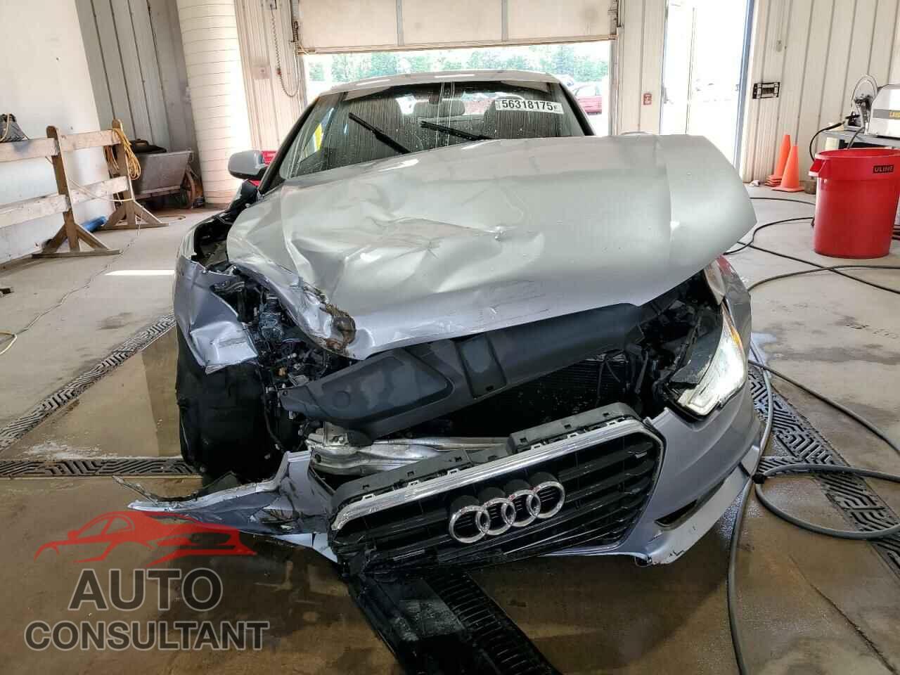 AUDI A5 2015 - WAUGFAFR7FA038236