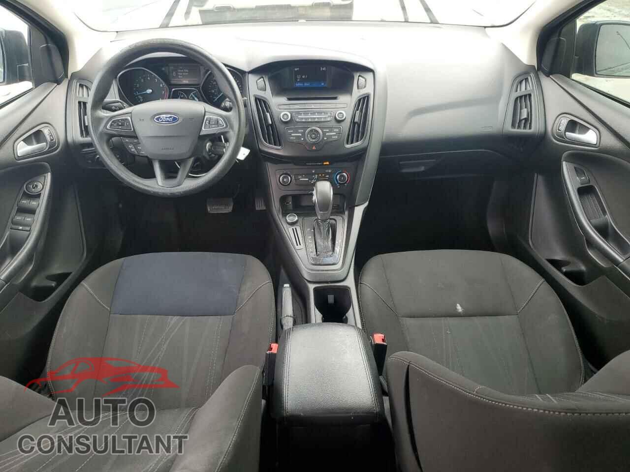 FORD FOCUS 2017 - 1FADP3F29HL267516