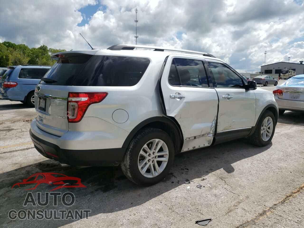FORD EXPLORER 2013 - 1FM5K7D85DGA18771