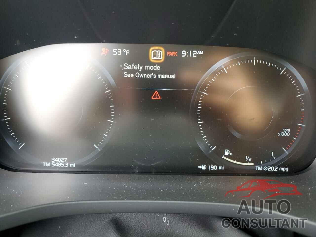VOLVO XC60 2021 - YV4102RL2M1823863