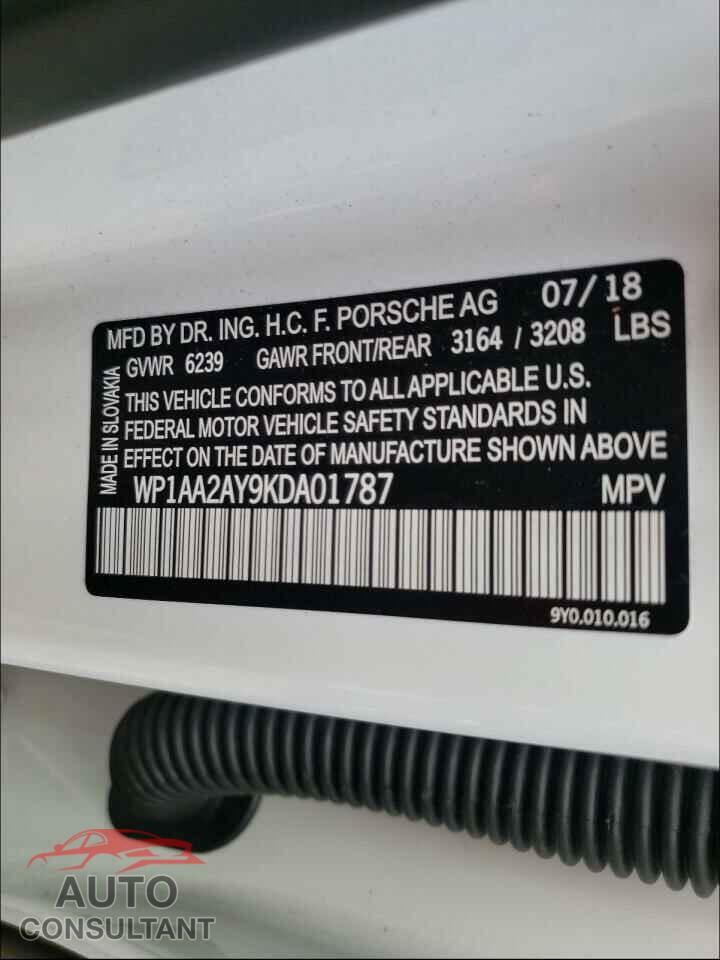 PORSCHE CAYENNE 2019 - WP1AA2AY9KDA01787