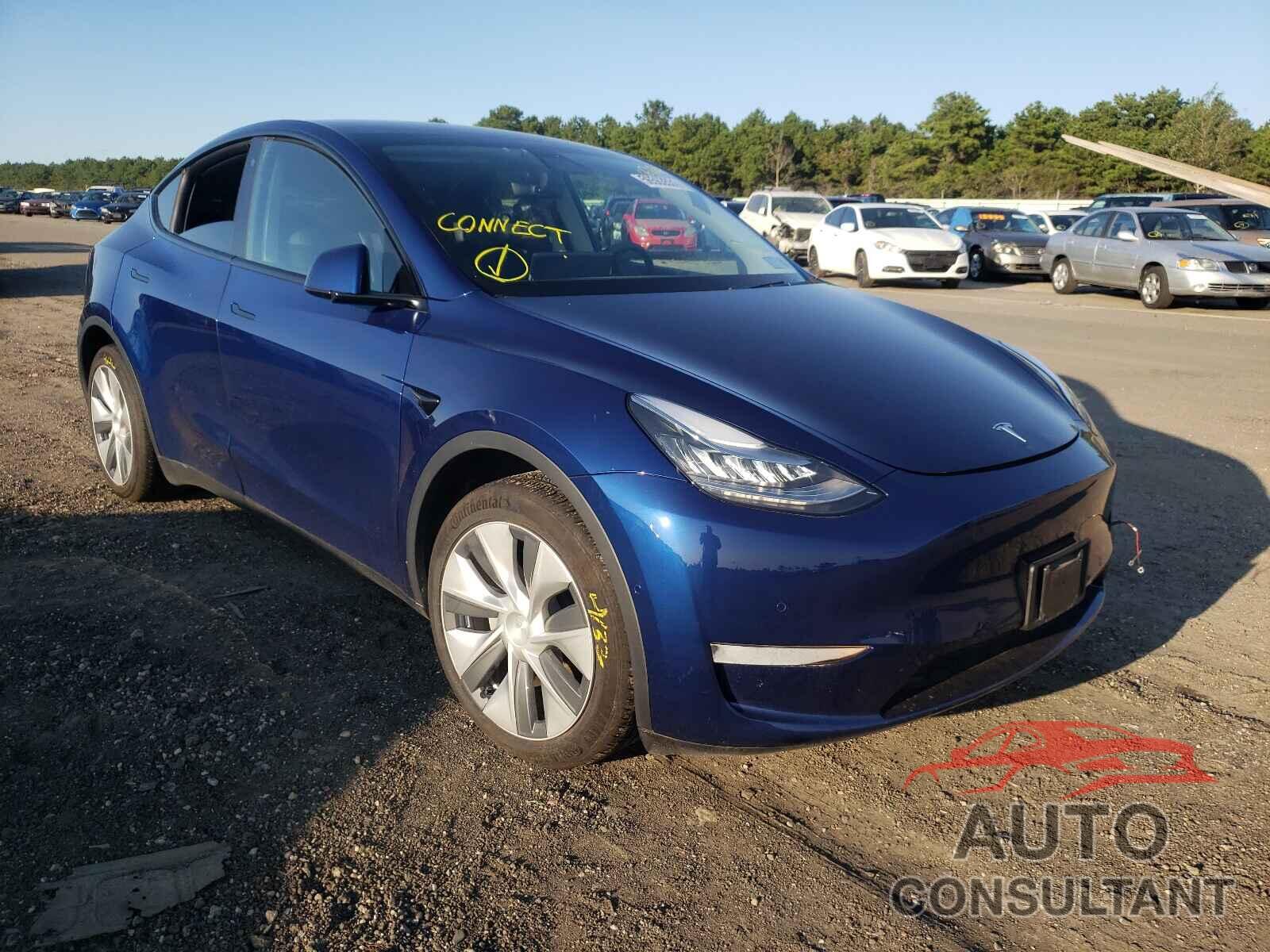 TESLA MODEL Y 2020 - 5YJYGDEF1LF005717
